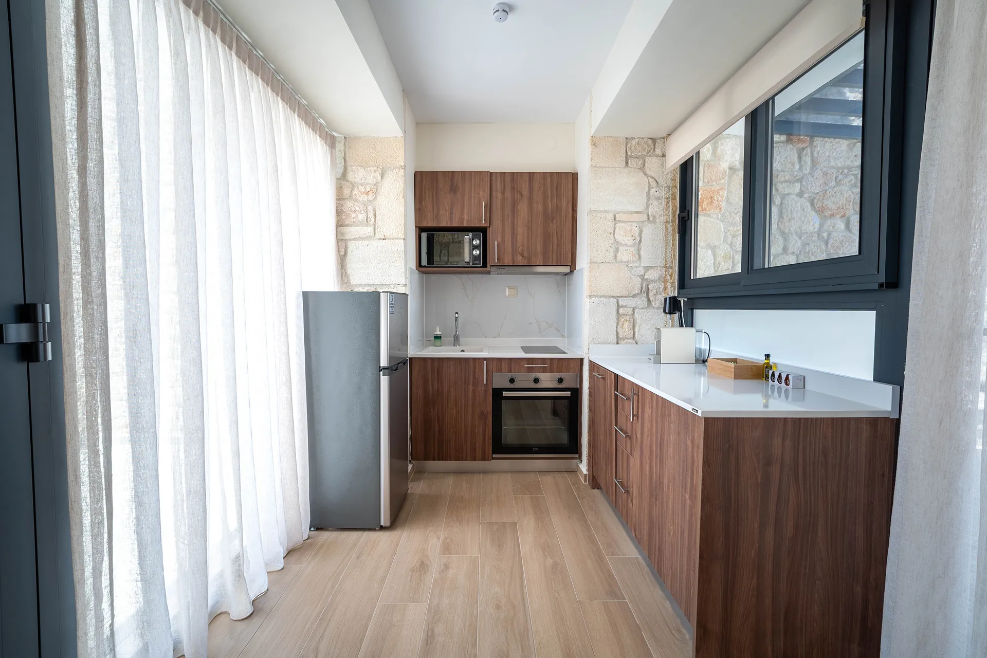The Olive Path-Villa K7 Double Room with Private Swimming Pool kuhinja